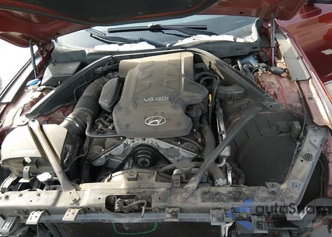 2016 Hyundai Genesis 3.8 z USA, uszkodzony, nr VIN KMHGN4JE3GU137353